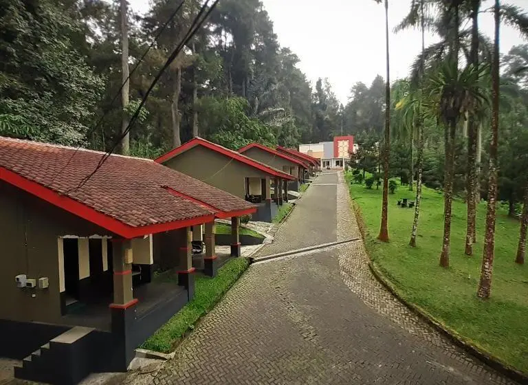 Camera Deluxe, Surya Hotel & Resort