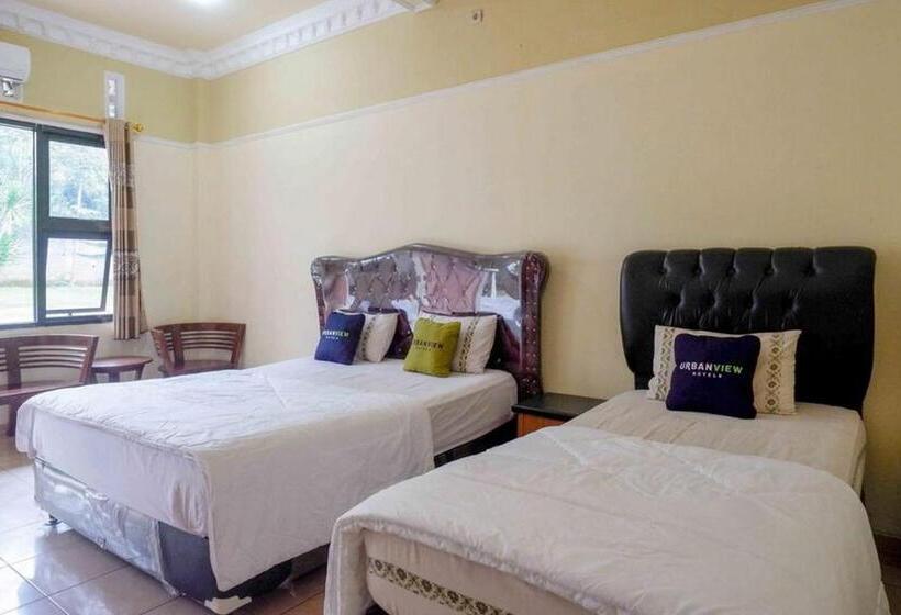 家庭间, Urbanview Hotel Bergas Indah Bandungan By Reddoorz