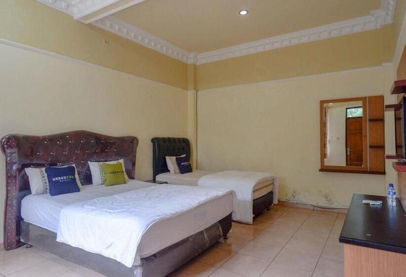 家庭间, Urbanview Hotel Bergas Indah Bandungan By Reddoorz