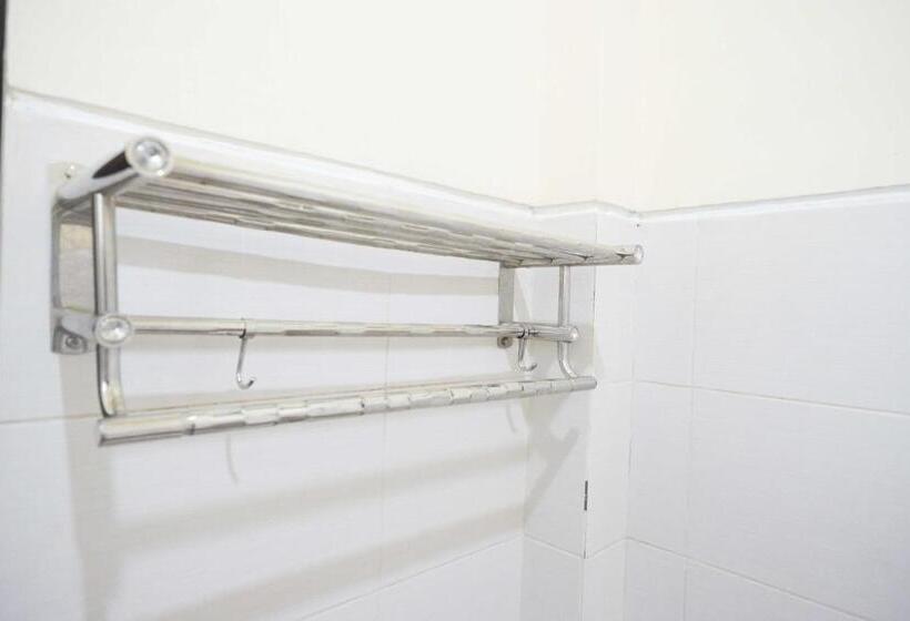 经济房, Urbanview Hotel Bergas Indah Bandungan By Reddoorz