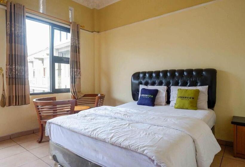 豪华房间, Urbanview Hotel Bergas Indah Bandungan By Reddoorz