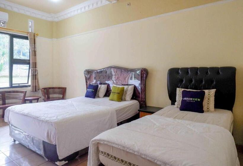 家庭间, Urbanview Hotel Bergas Indah Bandungan By Reddoorz