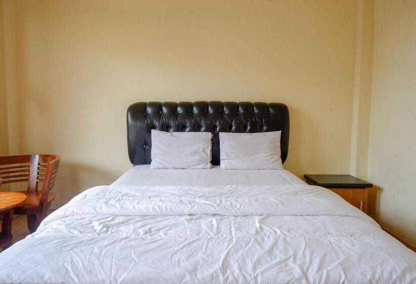 家庭间, Urbanview Hotel Bergas Indah Bandungan By Reddoorz