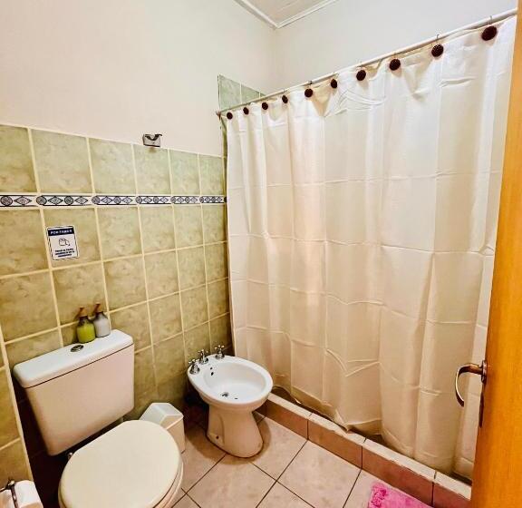 חדר סטנדרט לשלושה, Hospedaje Flores Del Sur