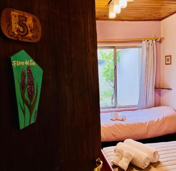 חדר סטנדרט לשלושה, Hospedaje Flores Del Sur