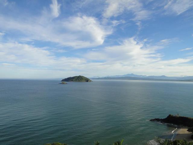 اتاق خانوادگی با چشمانداز دریا, Paraiso Del Pescador