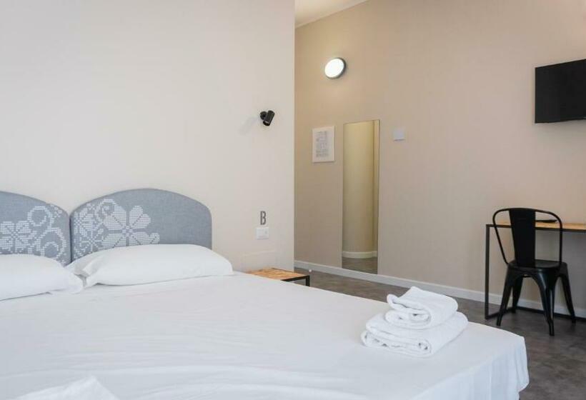 Номер Стандарт, Piccolo Catalunya Hostel