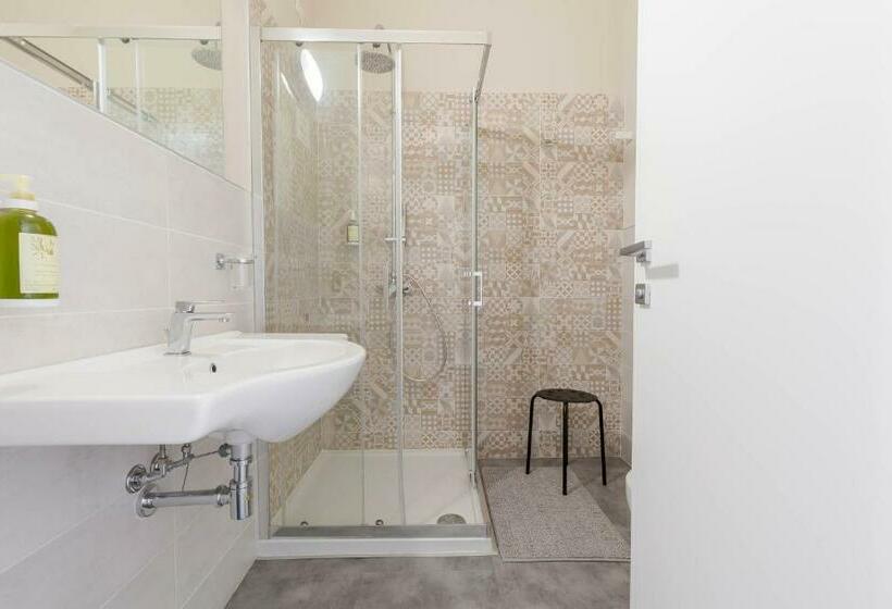 Номер Комфорт, Piccolo Catalunya Hostel