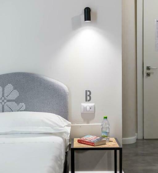 Номер Комфорт, Piccolo Catalunya Hostel
