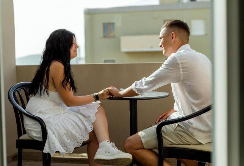 Comfort room with balcony, Piccolo Catalunya Hostel