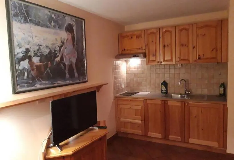 スタンダードスタジオ, Residenze Sonnenschein Casa Rossa