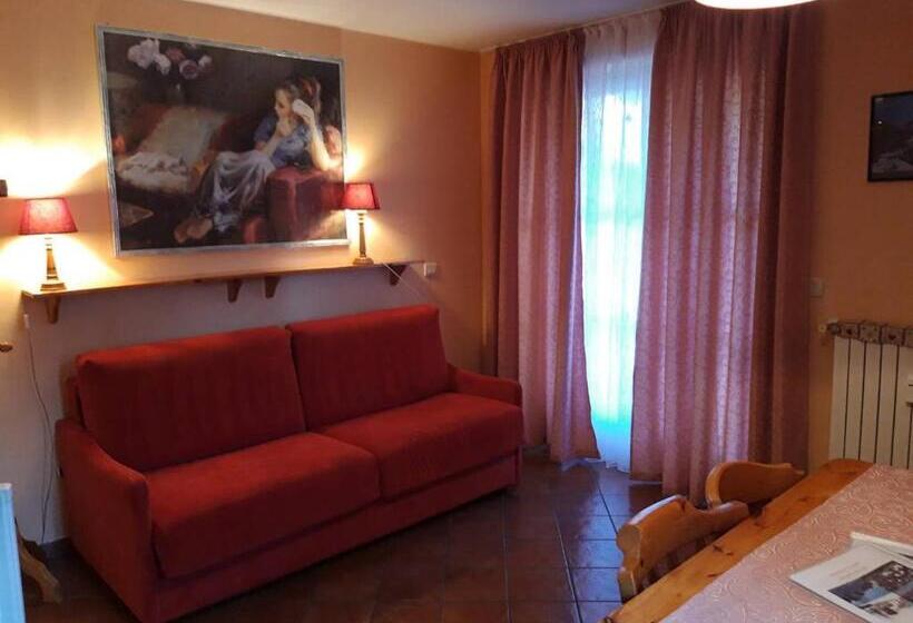 דירת חדר, Residenze Sonnenschein Casa Rossa