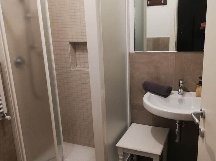 חדר משפחתי, Dogana D Acqua Rooms & Art