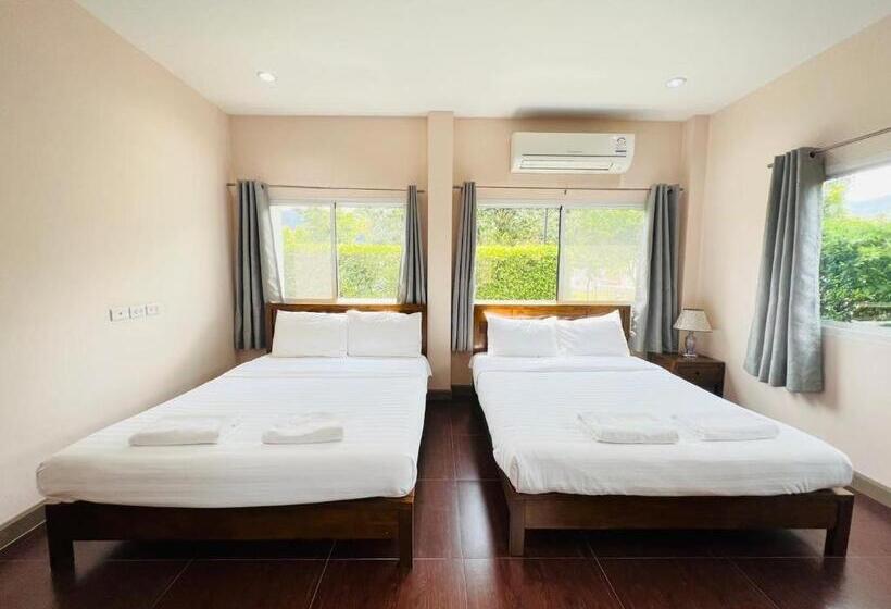 Suite, Baan Suan Khun Yaiy