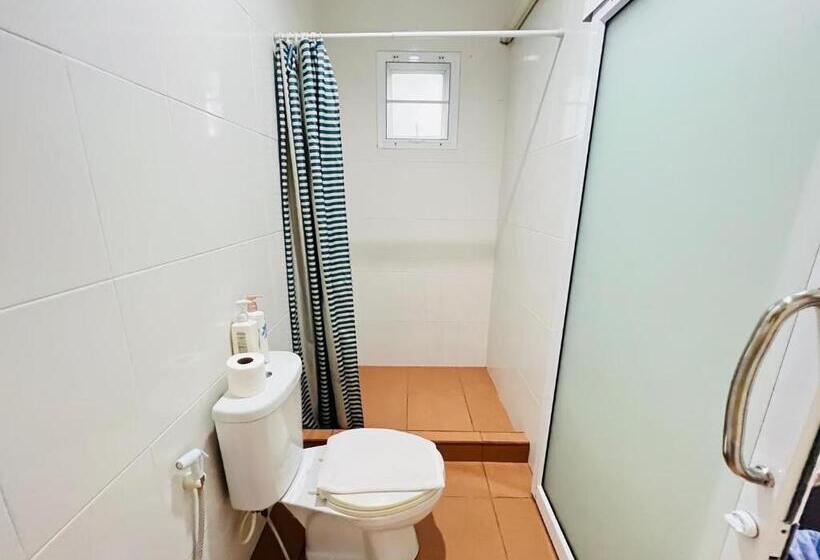 Casa 1 Dormitório, Baan Suan Khun Yaiy