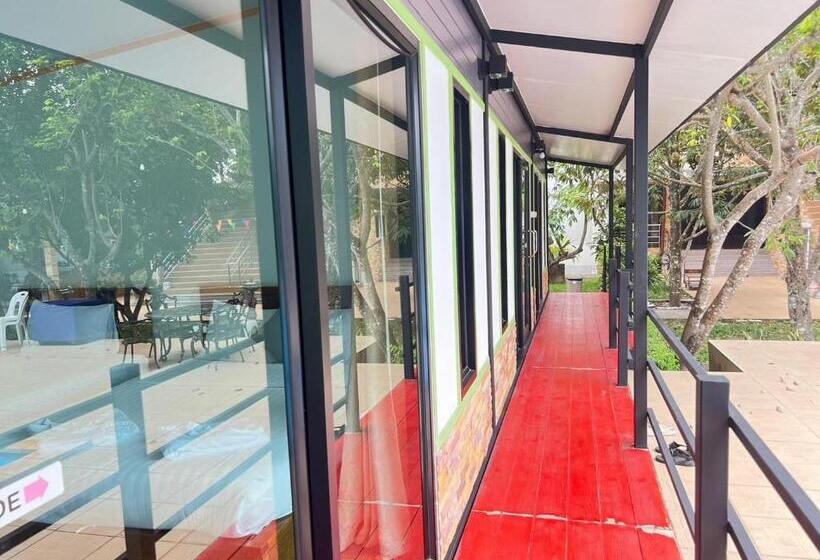 Quarto familiar vista piscina, Baan Suan Khun Yaiy