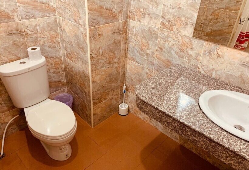 Quarto deluxe, Baan Suan Khun Yaiy