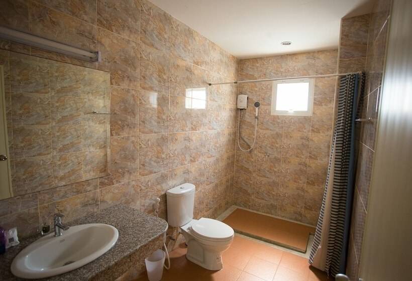 Suite, Baan Suan Khun Yaiy