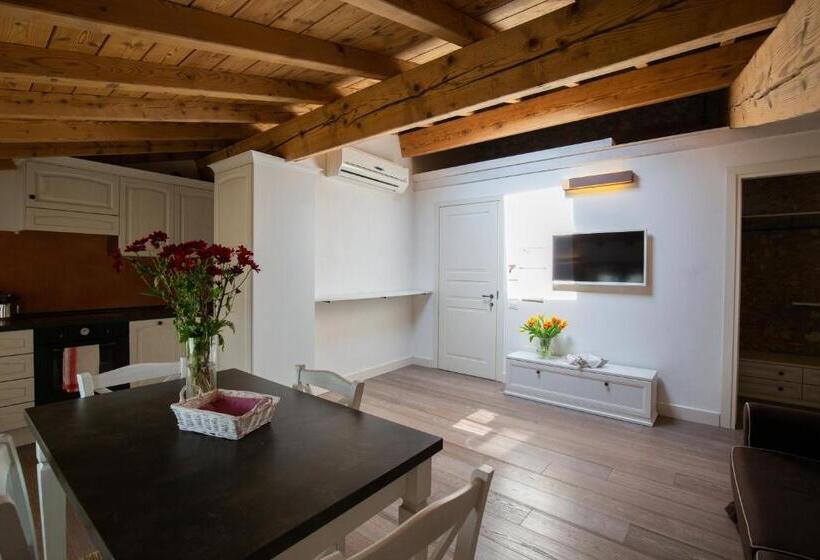 Апартаменты 1 Спальня Вид на Сад, Residence Corte San Carlo