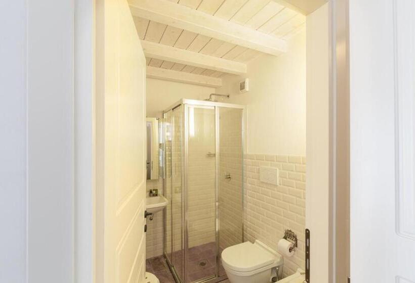 Апартаменты 1 Спальня Нижний Этаж, Residence Corte San Carlo