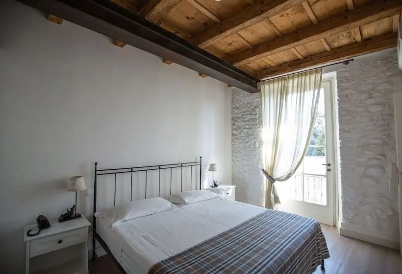 スイート, Residence Corte San Carlo
