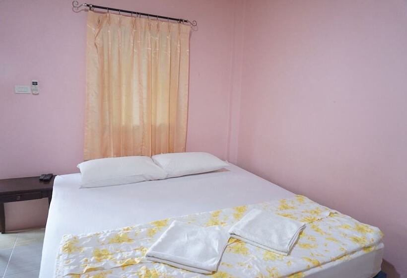 디럭스 룸, Lamtong Resort