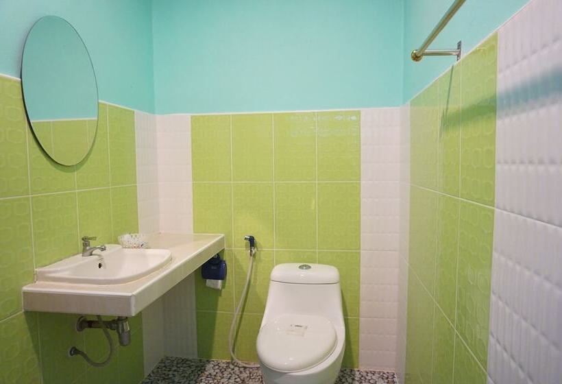 디럭스 룸, Lamtong Resort