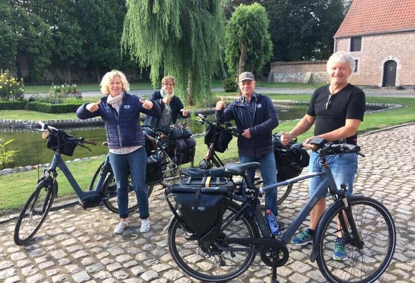 디럭스 4인 룸, Chapeauveau Gîte B&b Events