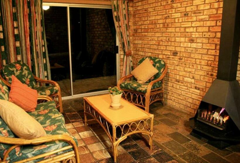 シャレー1寝室, Thirsty Falls Cc