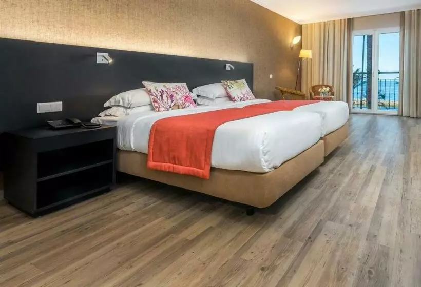 اتاق استاندارد با چشم‌انداز دریا, Enotel Sunset Bay