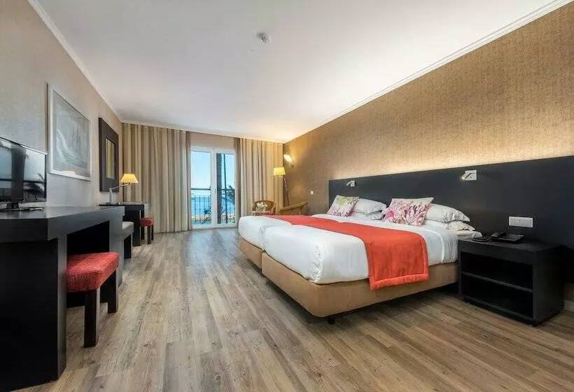 اتاق استاندارد با چشم‌انداز دریا, Enotel Sunset Bay