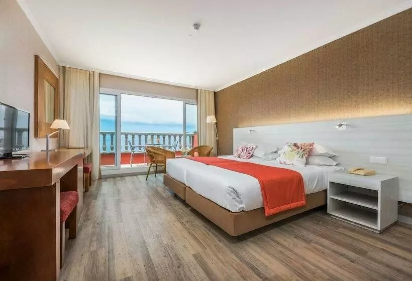 اتاق استاندارد با بالکن و چشم‌انداز دریا, Enotel Sunset Bay
