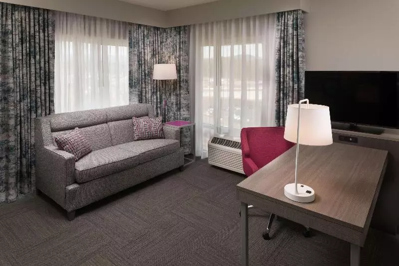 اتاق استاندارد با بالکن و چشم‌انداز دریا, Enotel Sunset Bay