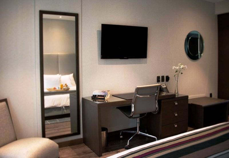 Executive Room King Size Bed