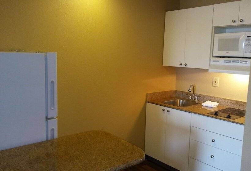 Studio Deluxe, Extended Stay America Suites  Houston  Med. Ctr.  Nrg Park  Braeswood Blvd