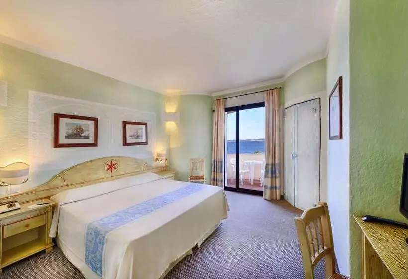اتاق استاندارد با چشم‌انداز دریا, Grand Hotel Smeraldo Beach