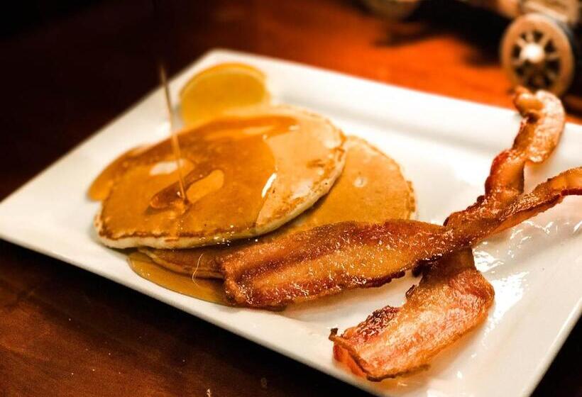 جناح سرير كينج, Historic Plains