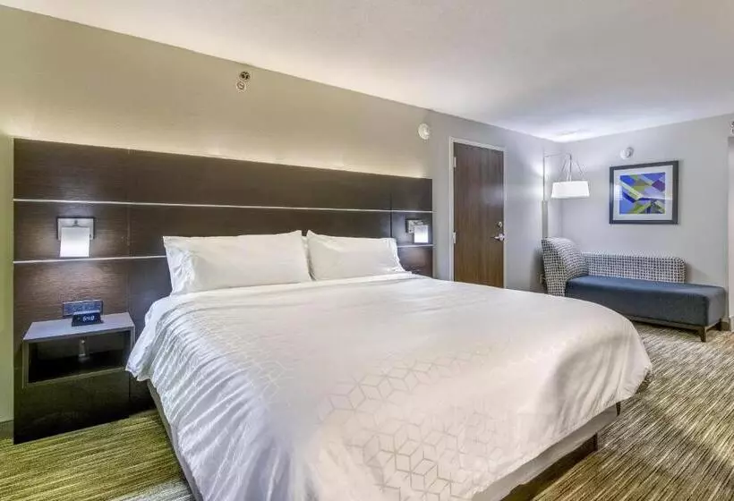 اتاق استاندارد با تخت بزرگ برای معلولان, Holiday Inn Express & Suites Longview North, An Ihg