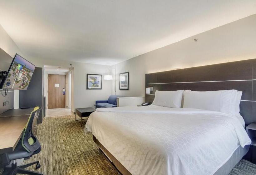 Люкс Кровать Кинг, Holiday Inn Express & Suites Longview North, An Ihg