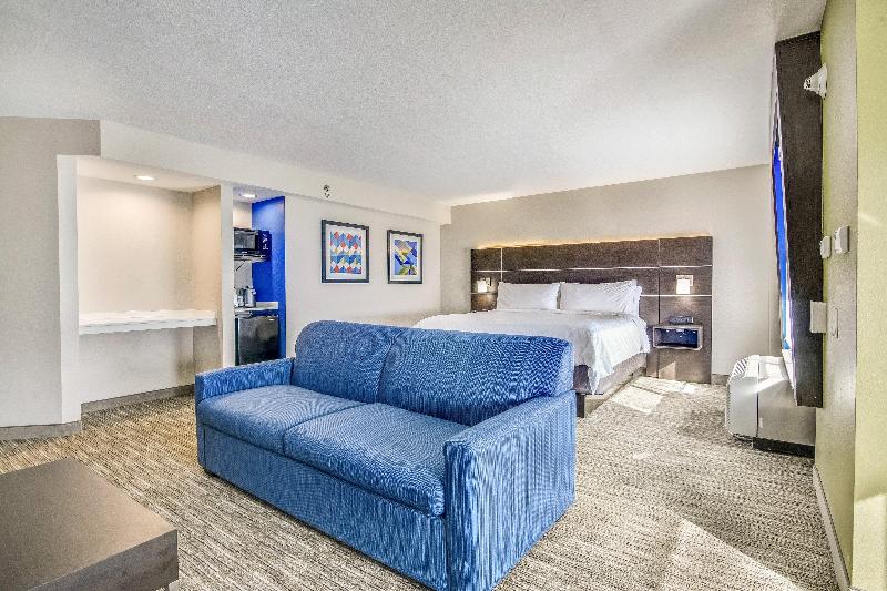 Люкс Кровать Кинг, Holiday Inn Express & Suites Longview North, An Ihg