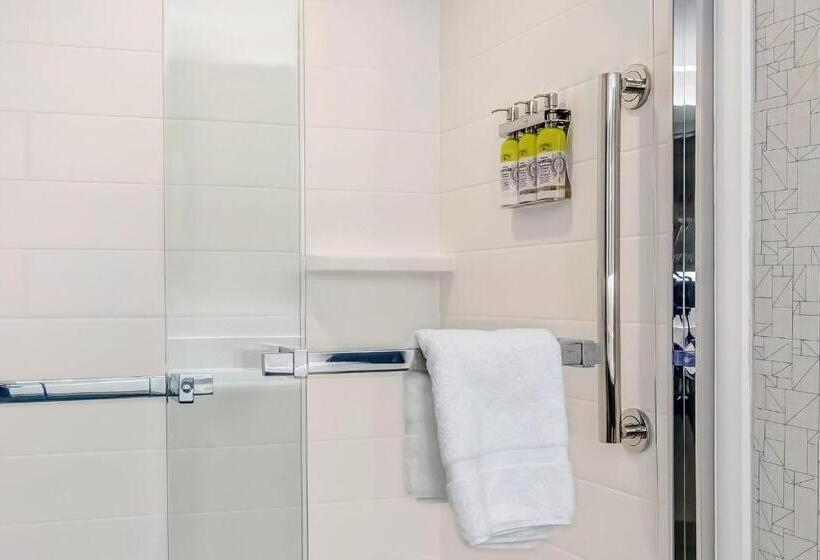 جناح سرير كينج, Holiday Inn Express & Suites Longview North, An Ihg