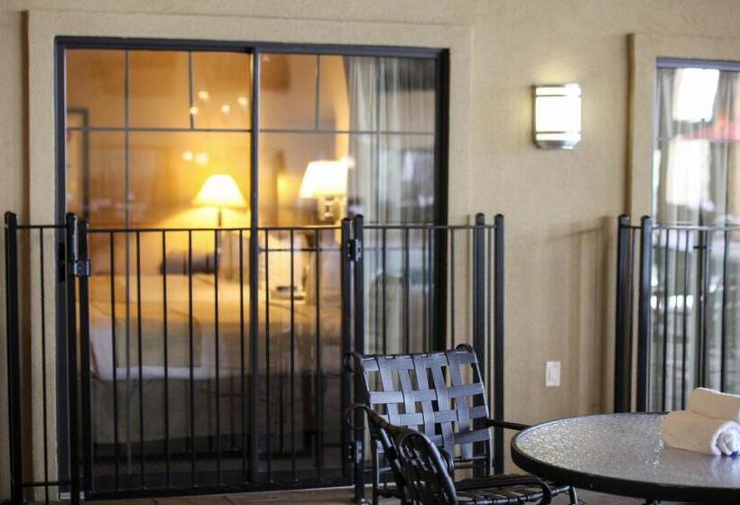 Номер Стандарт Вид на Бассейн, Holiday Inn St. Paul Northeast   Lake Elmo, An Ihg