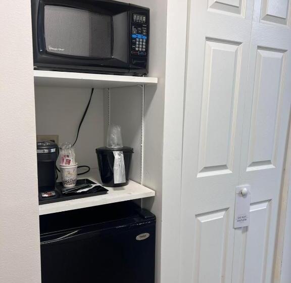 غرفة قياسية سرير كينج, Clarion Inn Idaho Falls Riverfront