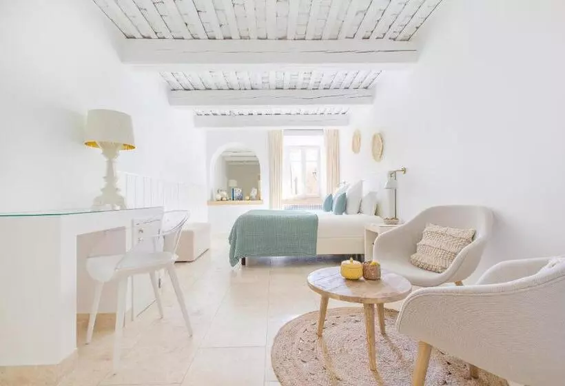 اتاق لوکس, Le Vieux Castillon