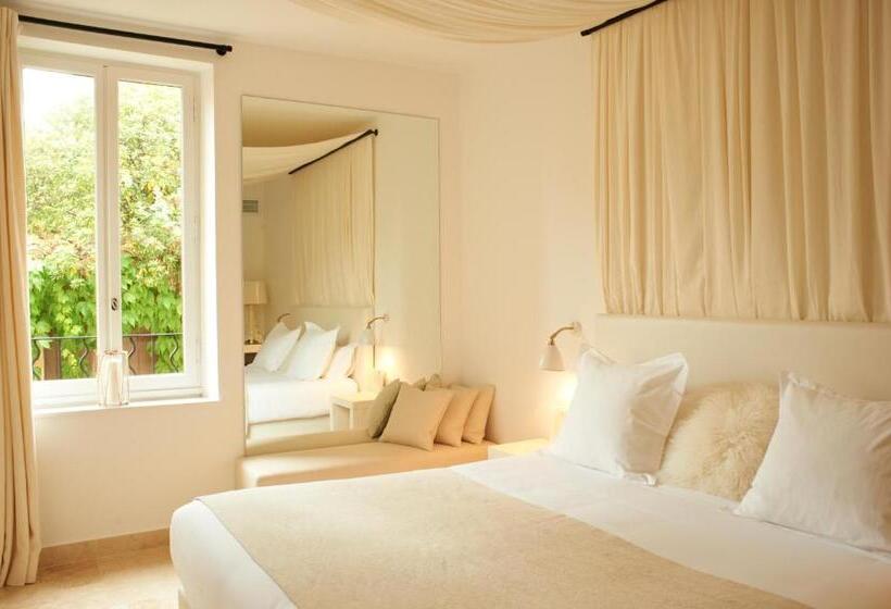 Номер Deluxe, Le Vieux Castillon