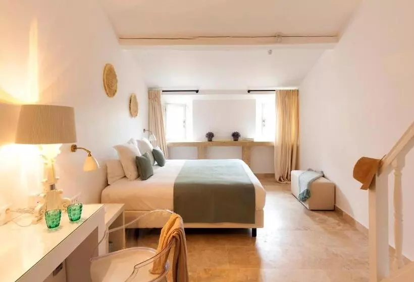 سوییت جونیور, Le Vieux Castillon