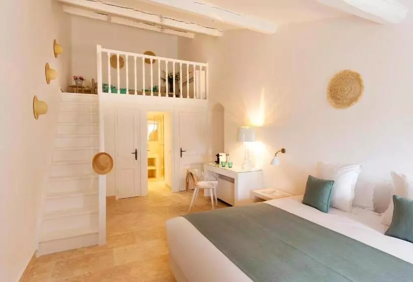 سوییت جونیور, Le Vieux Castillon