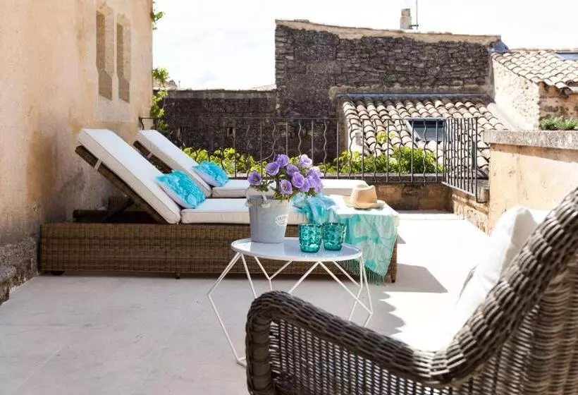 Suite with Terrace, Le Vieux Castillon