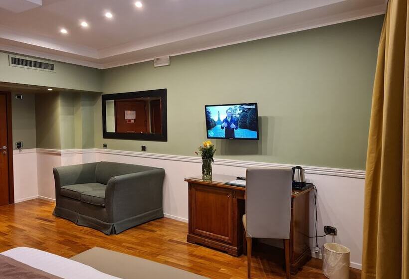 اتاق اجرایی, Palazzo Turchini