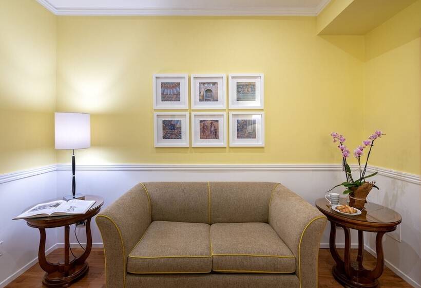 سوییت جونیور, Palazzo Turchini